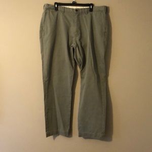 Polo Ralph Lauren- classic fit chino- size 40x32